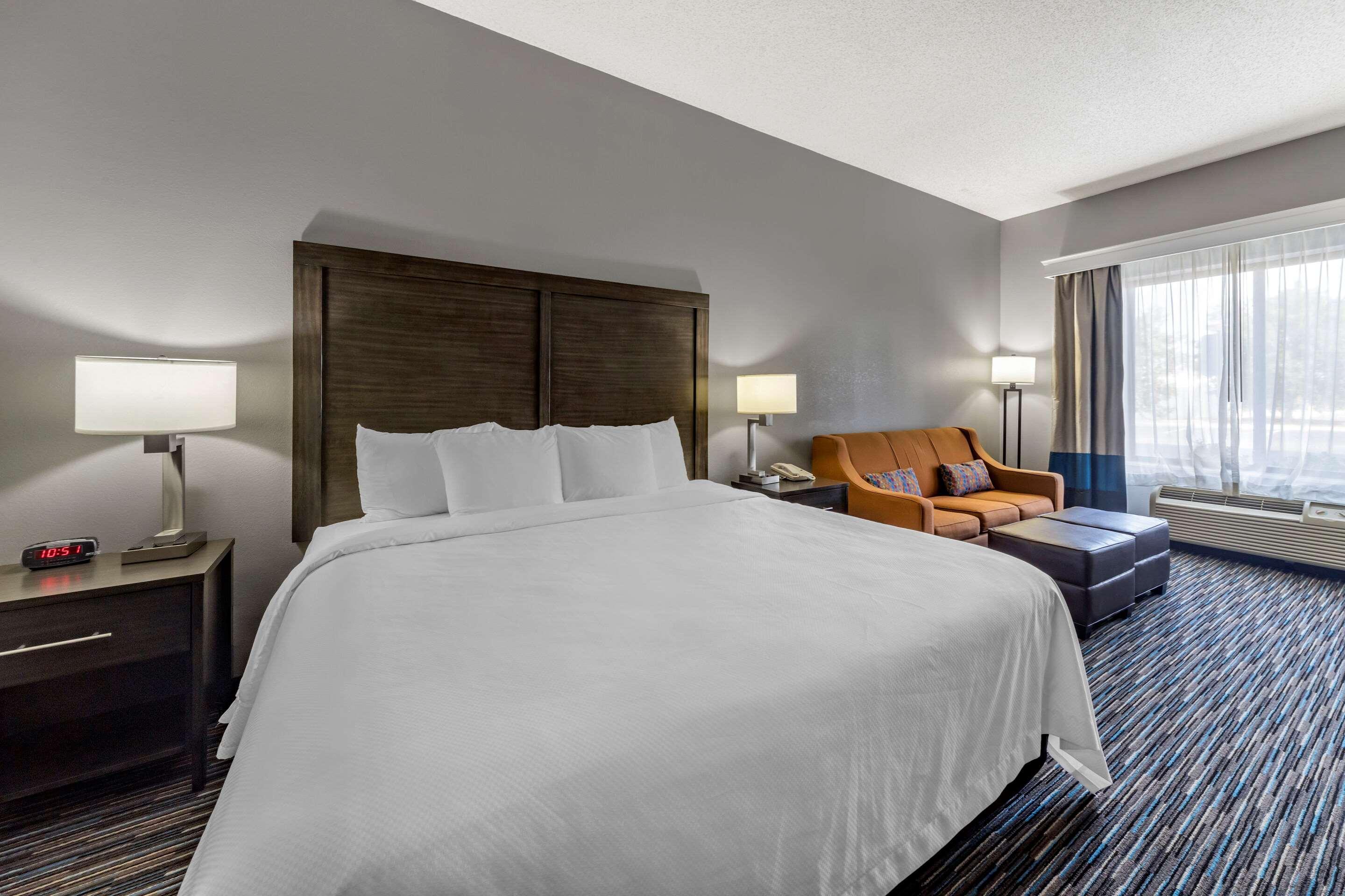 Garner Hotel Oklahoma City - Quail Springs By Ihg Екстериор снимка