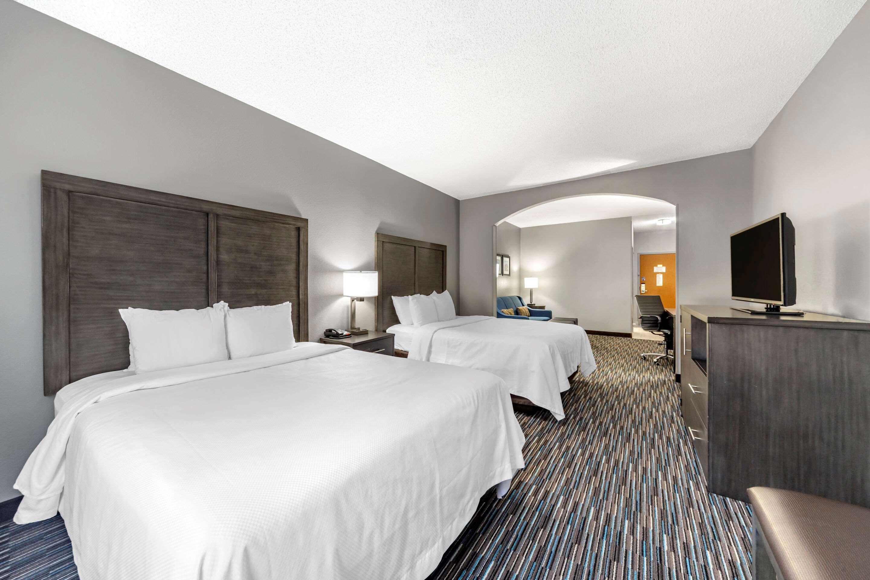 Garner Hotel Oklahoma City - Quail Springs By Ihg Екстериор снимка