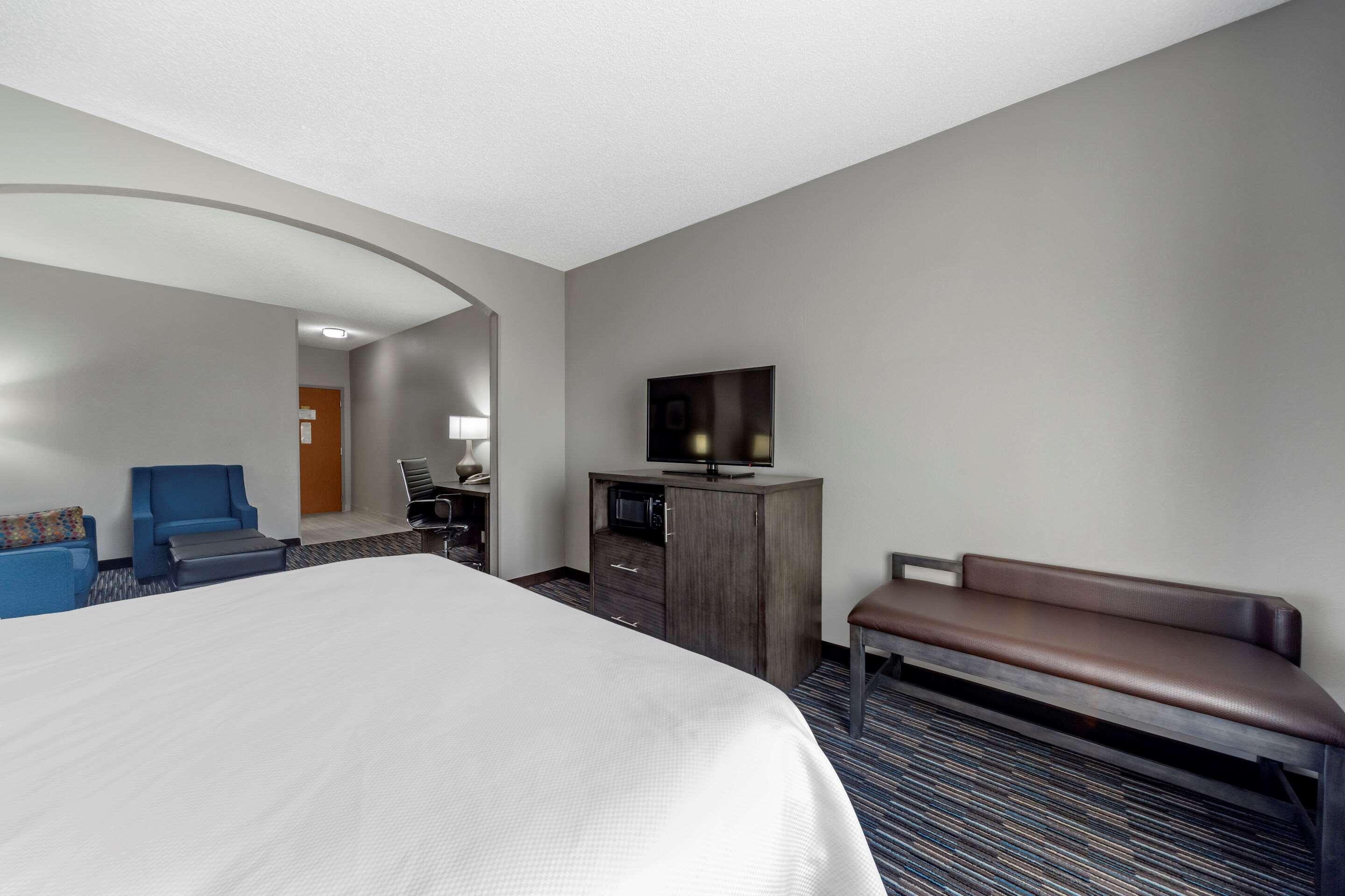 Garner Hotel Oklahoma City - Quail Springs By Ihg Екстериор снимка