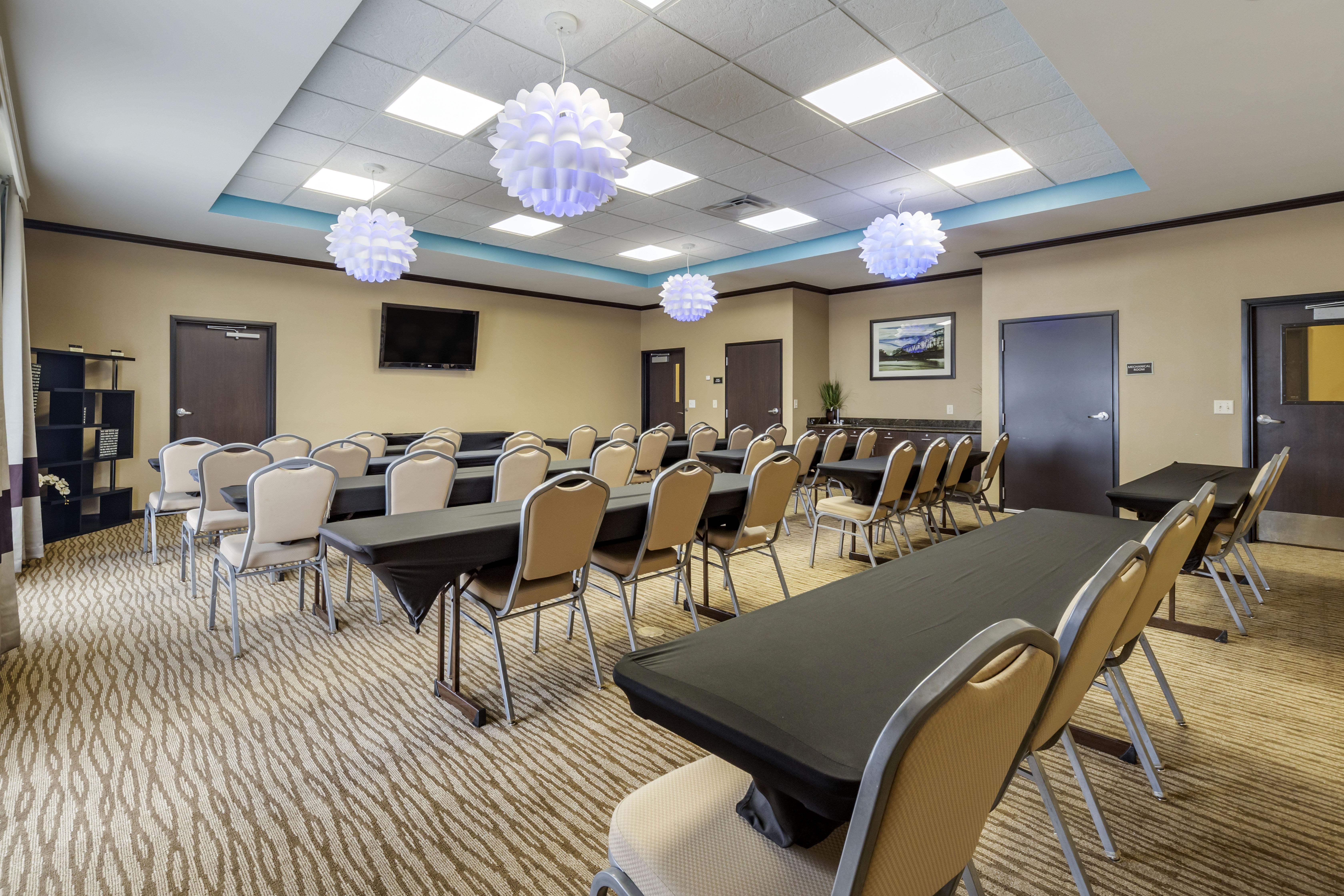 Garner Hotel Oklahoma City - Quail Springs By Ihg Екстериор снимка