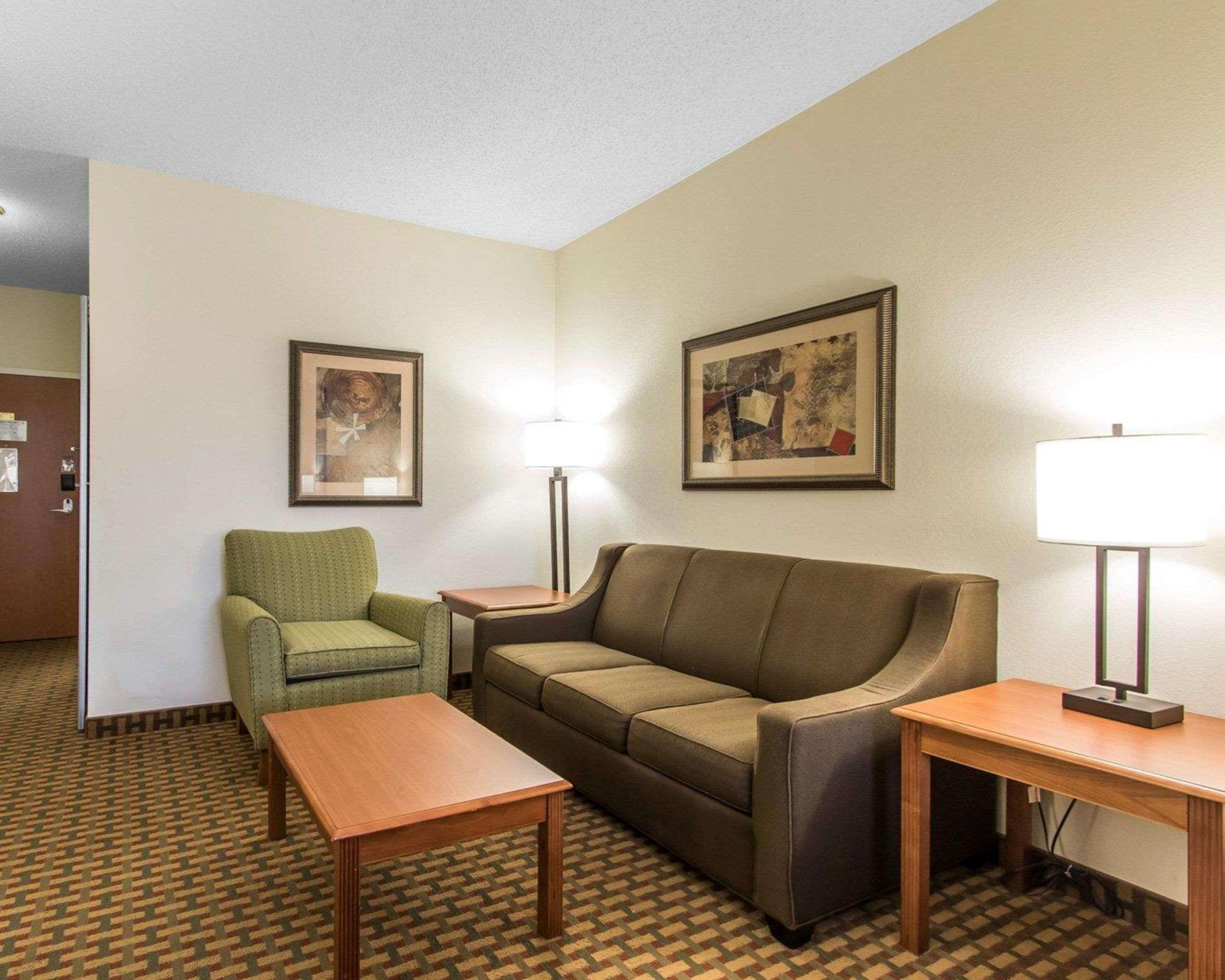 Garner Hotel Oklahoma City - Quail Springs By Ihg Екстериор снимка