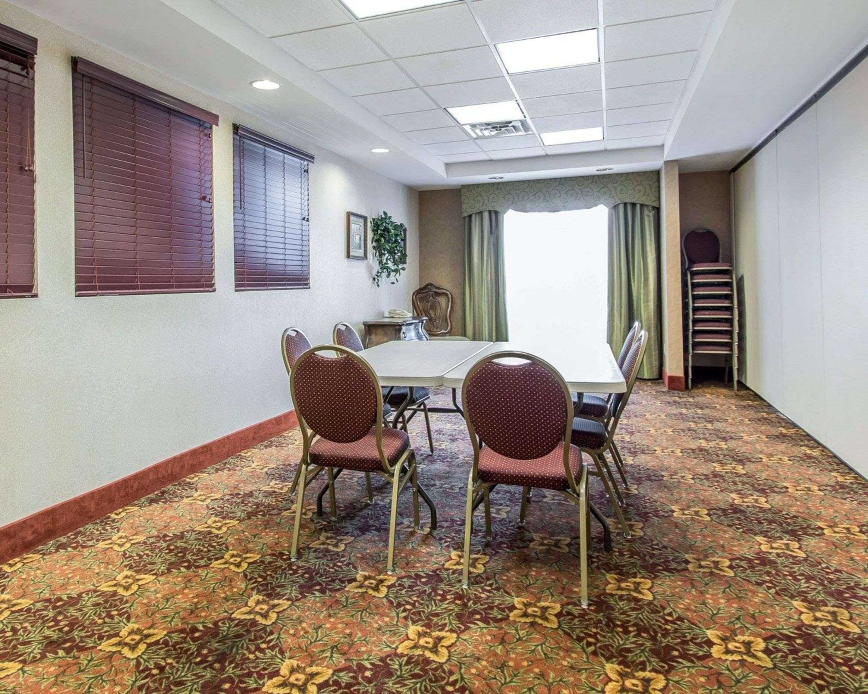 Garner Hotel Oklahoma City - Quail Springs By Ihg Екстериор снимка